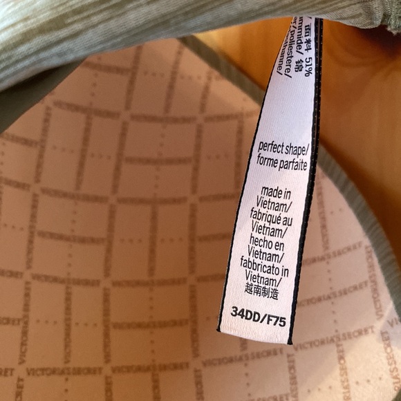 Victoria’s Secret Perfect Shape bra - Picture 4 of 5